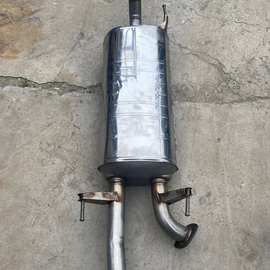 适用于丰田红杉中节排气管 中段消声器 原装加厚不锈钢静音排气管