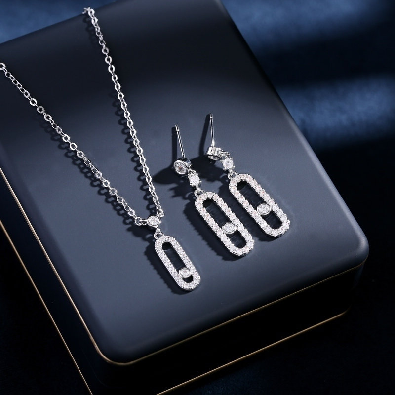 Fresh elegant stone inlay with zircon