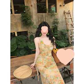 晴野花漾法式复古设计感仙气气质显瘦高腰夏季新品吊带连衣裙其他