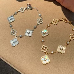 スターリングシルバー S925 ライトラグジュアリースタイルナチュラルピンクシェルホワイトシェル四つ葉のクローバーブレスレットハイジュエリーファッション多用途個性