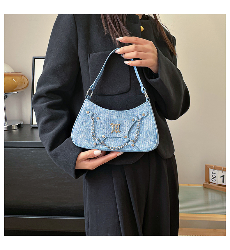 Women's Denim Shoulder Bag With Chain Strap For Trendy Fashionistas_voghion.com
