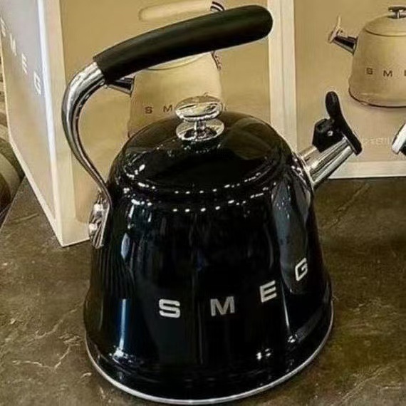 SMEG レトロホイッスルケトル ステンレスケトル 電磁調理器 明火 2.3Lケトル|undefined