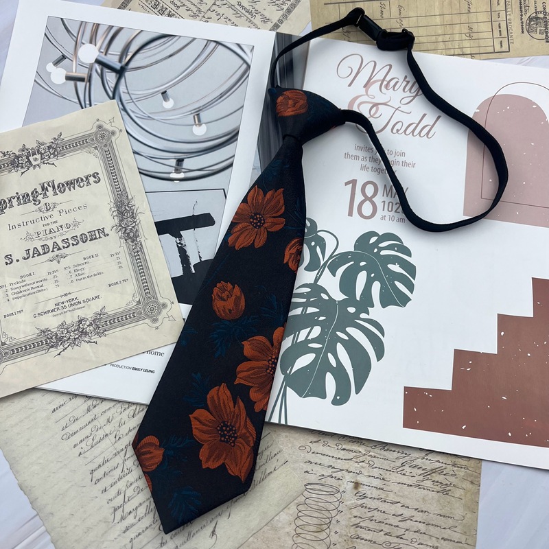 07 다크 브라운 꽃