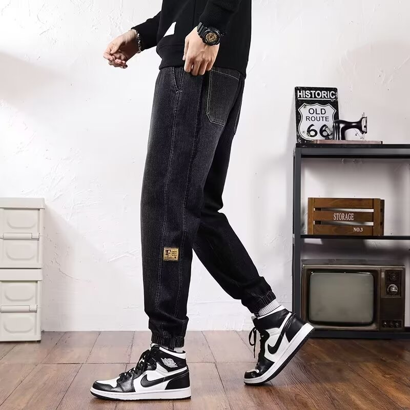 2024 primavera y otoño pantalones vaqueros de cintura elástica todo fósforo para hombres, pantalones de pierna ancha rectos sueltos para adolescentes de la calle principal