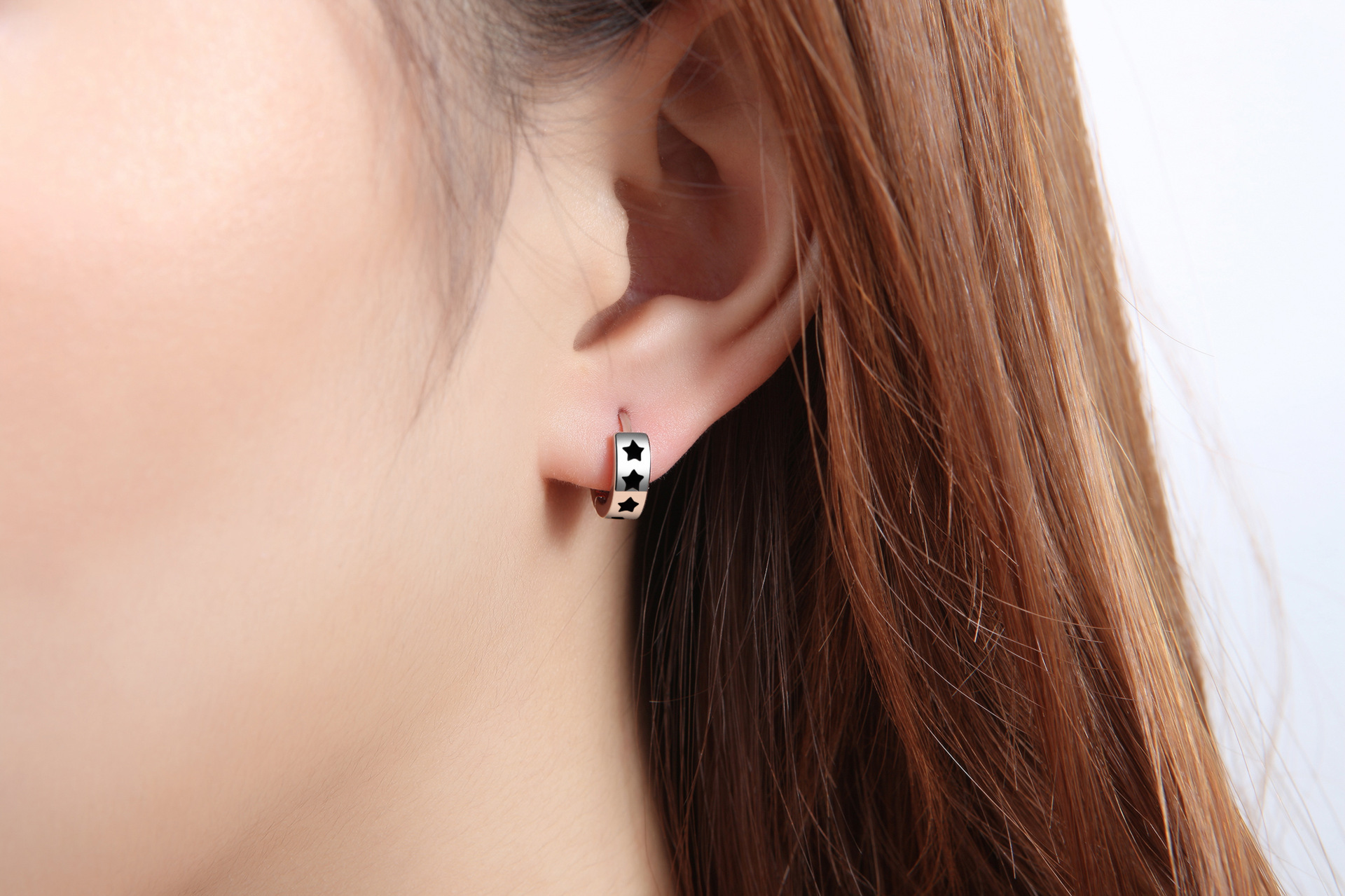 Black Pentagram Earrings Mens and Womens Earrings New Light Luxury Cold Style Personality Epoxy Stud Earringspicture1