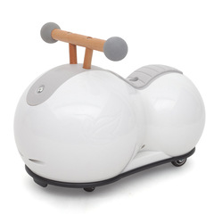ピーナッツスケート1 ~ 3歳の男女赤ちゃんの子供が車を捻って1歳の誕生日プレゼントスケート車のバランス車
