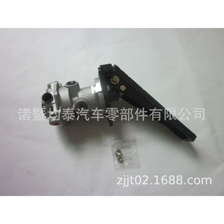 脚阀241-02903欧系重卡重汽卡车客车配件零部件SMT