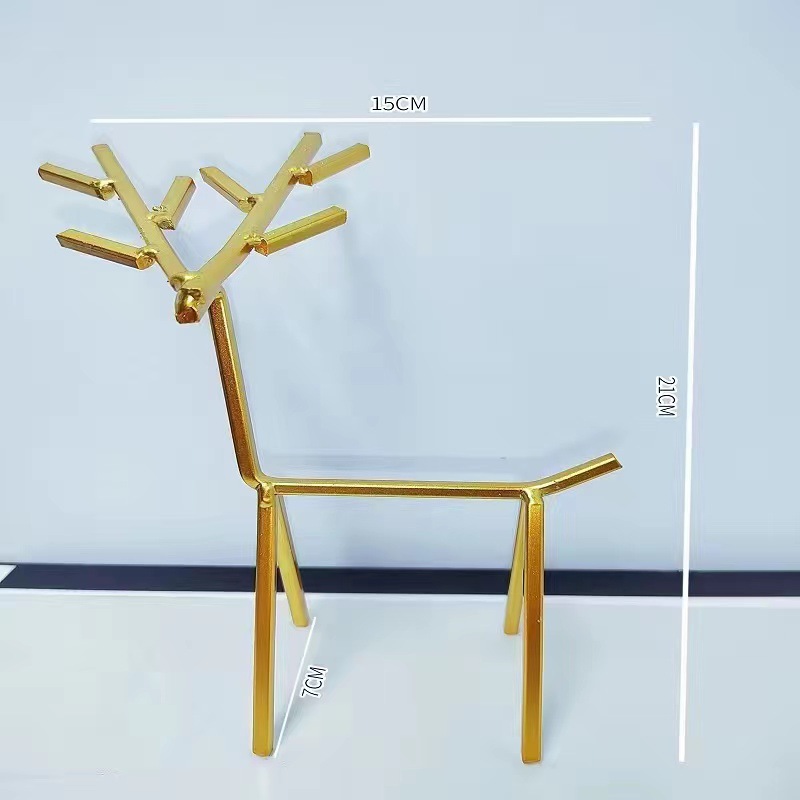 황금 사슴 스탠드