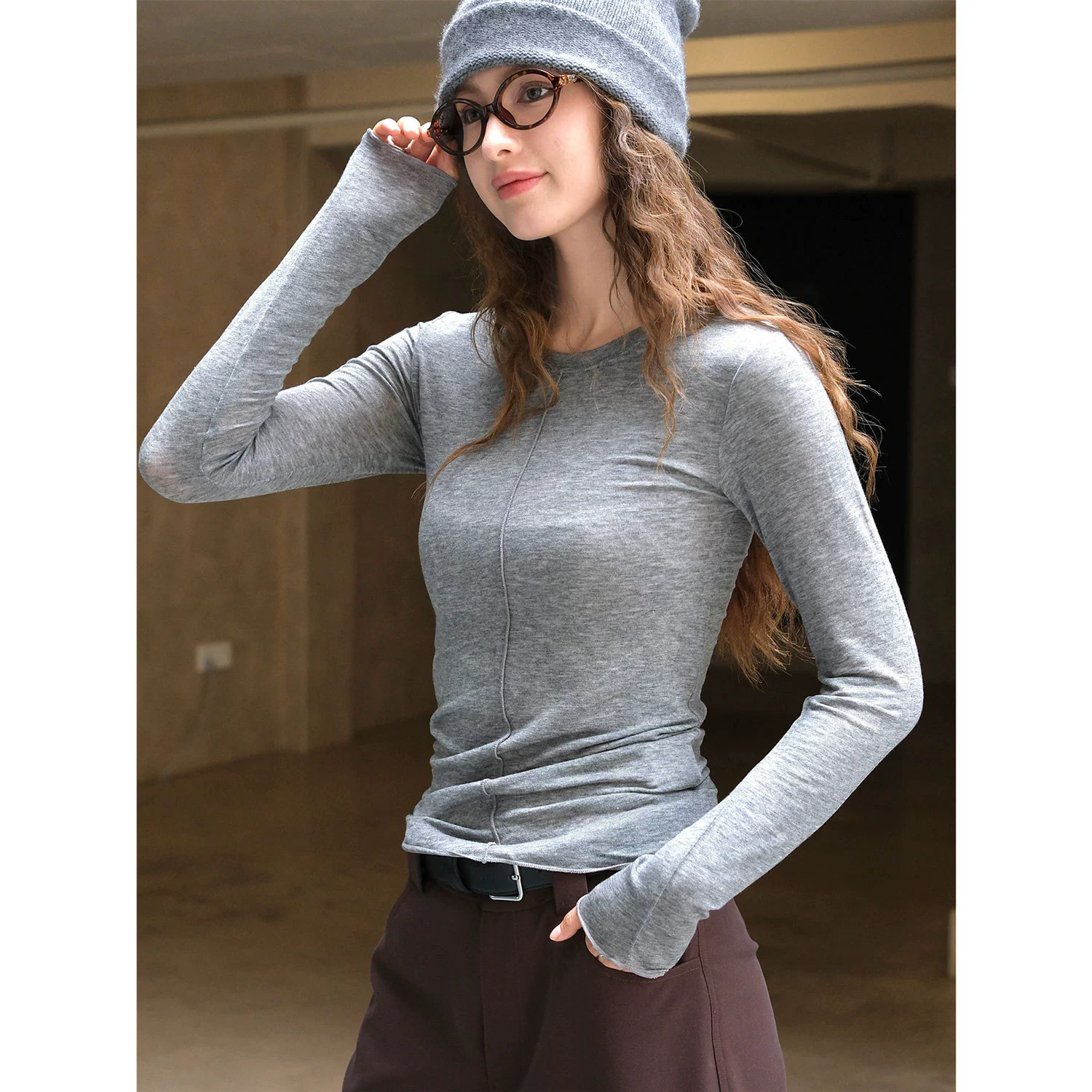 Lu Fu осенняя и зимняя новая корейская модная шерстяная тонкая футболка с тонким и легким воздухопроницаемым топом для женщин