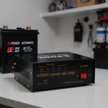 ��܇�ƿ�����12v24v��ͨ���}�_�ޏ�Һ���@ʾĦ��܇��늳س����