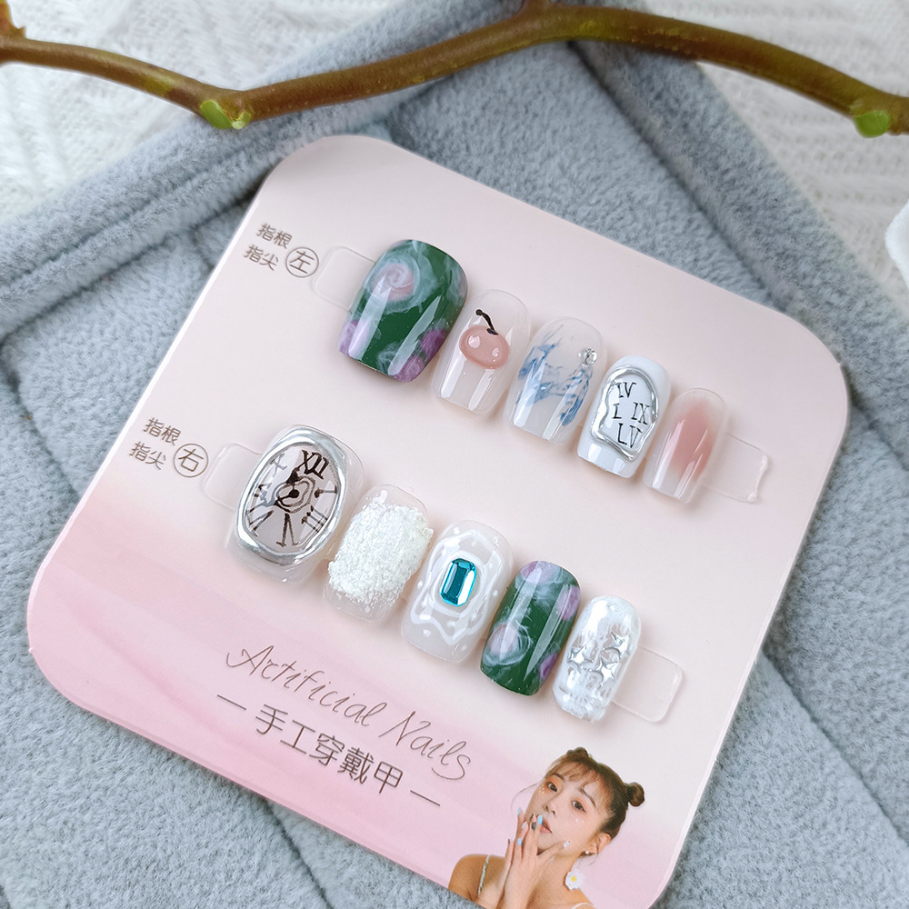 Manicura de Año Nuevo, 10 piezas de diamantes de perlas hechos a mano, arte de uñas portátil, parche de uñas Xiaohongshu, venta al por mayor