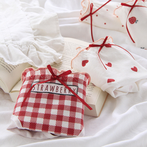 Japanese love sweet fungus-edged cotton underwear for women Ribbon mid-waist briefs for girls girls underwear 101