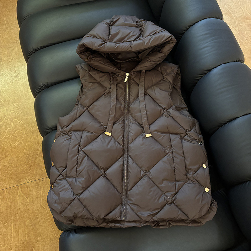 2026 Autumn/Winter European and American Style Ribbon Hooded White Duck Down Vest Warm Quilted Vest Foreign Trade Model 2026 Autumn/Winter European and American Style Ribbon Hooded White Duck Down Vest Warm Quilted Vest Foreign Trade Model