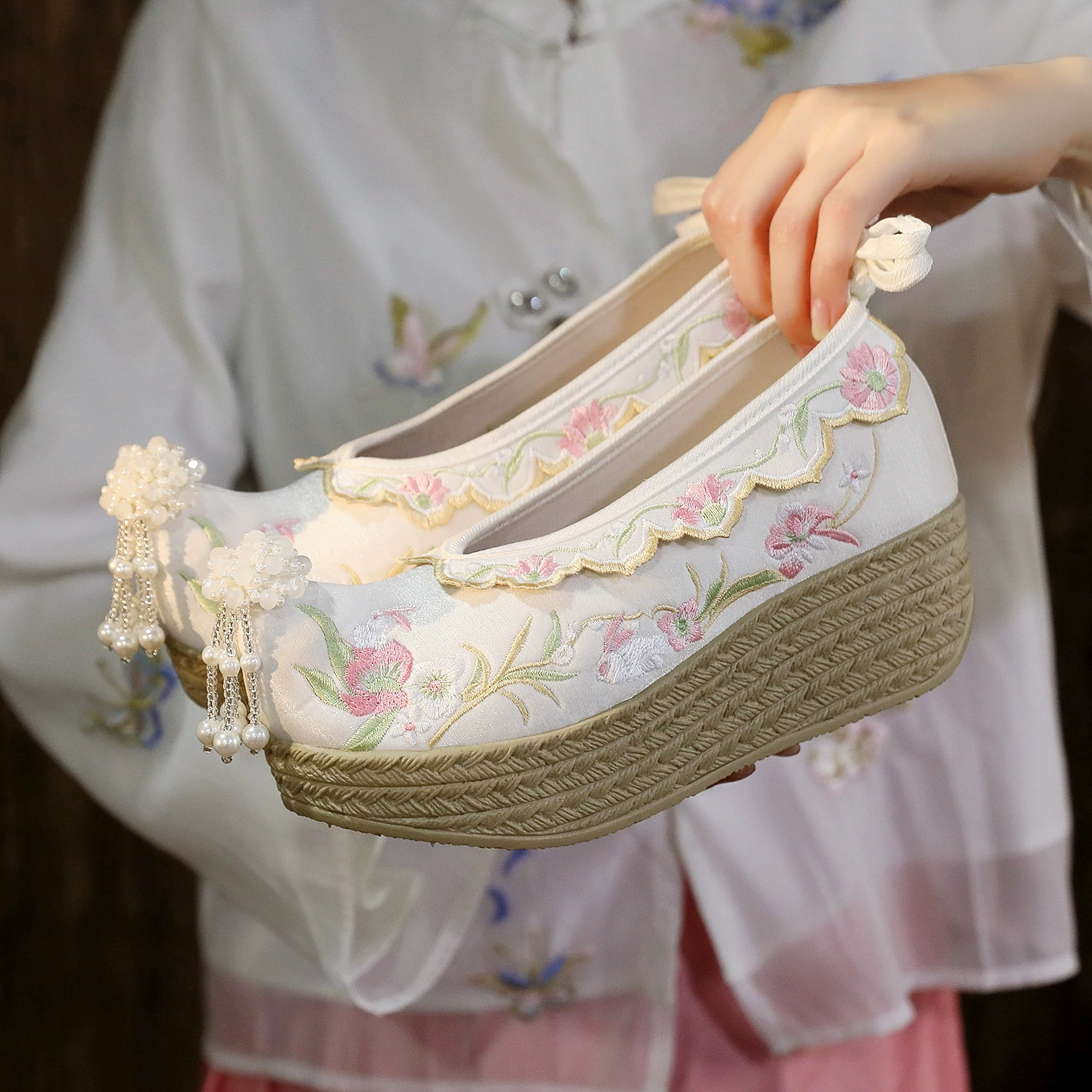 Кролик 2024 Летняя новая обувь Hanfu