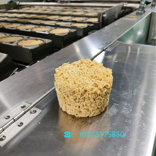 工厂制造方便面生产机械 全套方便面加工流水线 山东实力厂家