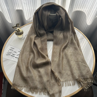 ���y�z�^�� ��ɫ�߼��аٴ����e���� ���Q�羳�z��hijab