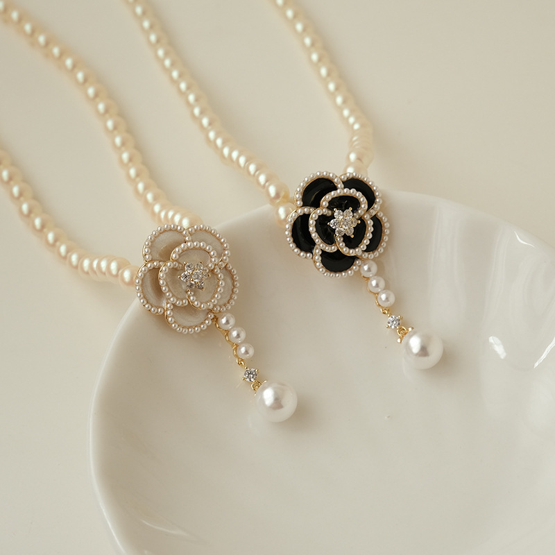 C208 Camellia Necklace Light Luxury Niche Pearl Neck Chain Women's Summer Fresh Sweet Flower Clavicle Chain New Style