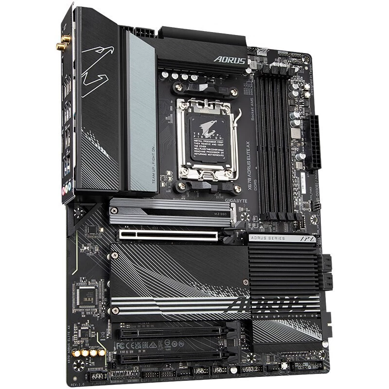 Материнская плата для настольного ПК Gigabyte X670 AORUS ELITE AX, поддержка процессоров AM5, форм‑фактор Micro‑ATX