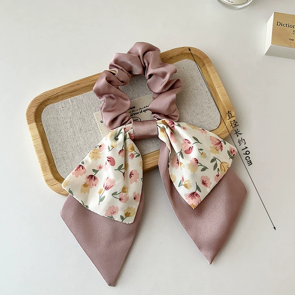 Floral streamer pink