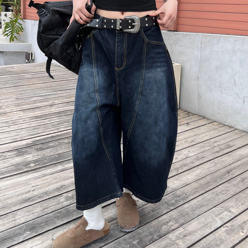 American retro loose-fitting curved hem cropped jeans 2025 summer high street embroidered cleanfit wide-leg pants trendy American retro loose-fitting curved hem cropped jeans 2025 summer high street embroidered cleanfit wide-leg pants trendy