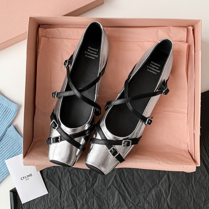 Sheepskin Retro Style Color-Blocked Mary Jane Women's Shoes 2026 with Cross Strap, Hidden Heel, Square Toe, Shallow Mouth, and Commuter Style Sheepskin Retro Style Color-Blocked Mary Jane Women's Shoes 2026 with Cross Strap, Hidden Heel, Square Toe, Shallow Mouth, and Commuter Style