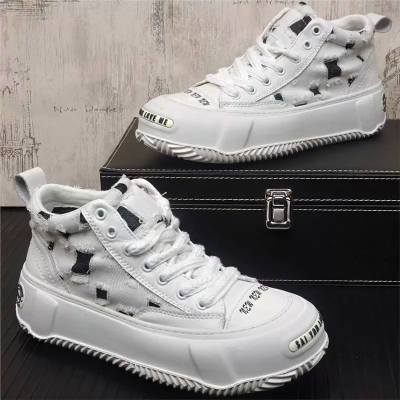 Высокие кроссовки мужские 2025 летние новые дышащие холст туфли на толстой подошве повседневные туфли мужские маленькие белые короткие сапоги