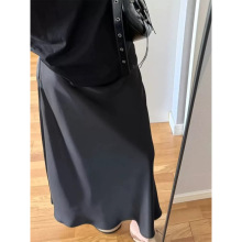 ��ɫ���ʳ�ȹ�����а���ȹŮ�߼��д��и���������βȹ
