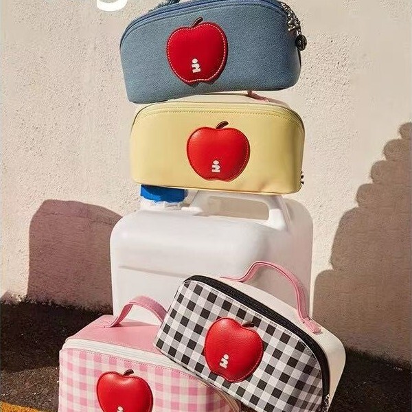 Tagi "Imagine Apple" New Cosmetics Bag, Cute, Waterproof, Portable Cosmetics Bag, Travel Bag for Women, Cosmetic Bag