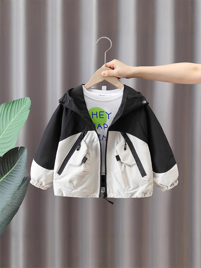 7602 cortavientos para niños chaqueta para niños 2025 nueva chaqueta con capucha de color en contraste chaqueta de primavera y otoño para bebés ropa para niños