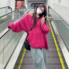 高級感がとてもきれいで、肩の上着のセーターの女性は2024年秋冬に韓系の怠惰なニットを厚くした