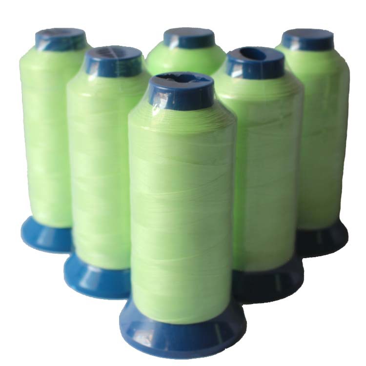 东莞创意待光夜光纱线 服装生产缝纫线 夜光十字绣