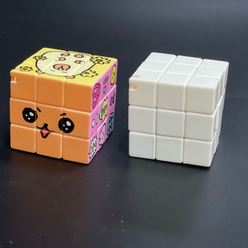 メーカー直販ロゴuv広告素体r大角キーホルダー白胚バネねじミニ三階ルービックキューブ|undefined