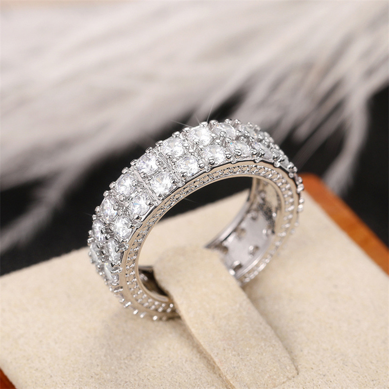 Luxurious Solid Color Copper Inlay Zircon Rings display picture 10