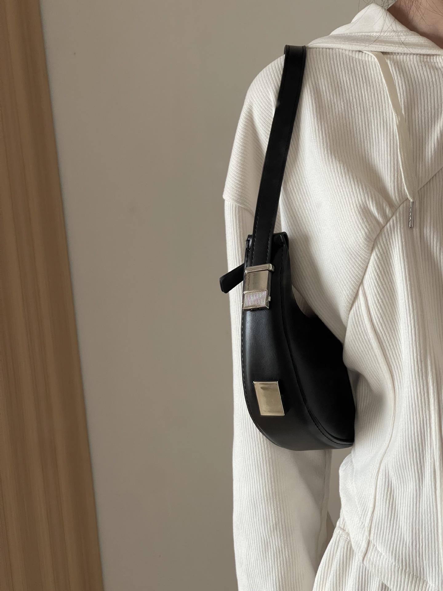 Nuova borsa da donna piccola e alla moda, versatile, con fibbia a chiusura, a forma di mezzaluna, piccola e casual borsa a spalla singola_voghion.com