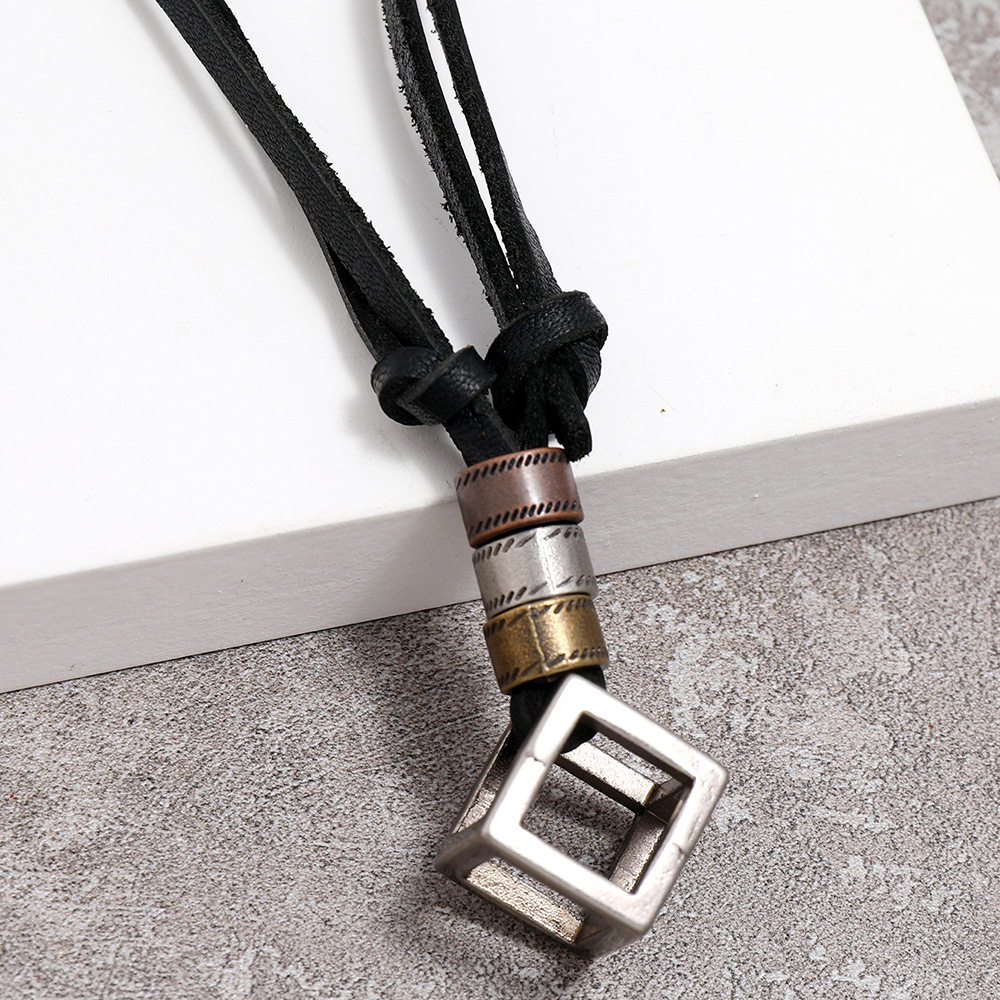 Retro Alloy Hollow Box Pendant Adjustable Necklace display picture 2