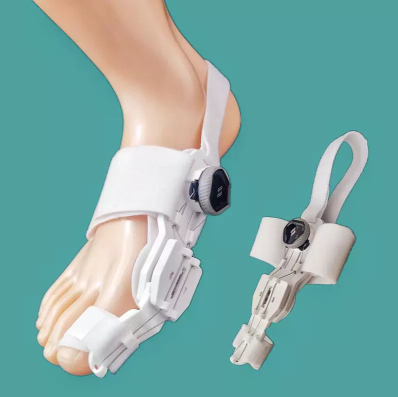 Регулируемый растягивающийся разделитель для пальцев ног Big Foot Highlight с перекрывающимися ручками