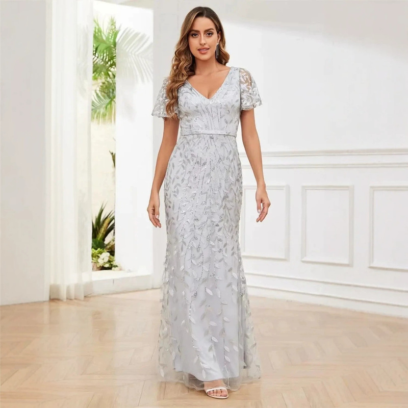 V-neck puff sleeve long evening dress with three-dimensional appliques, slim fit mermaid skirt, suitable for weddings, banquets, parties, and as a host's gown