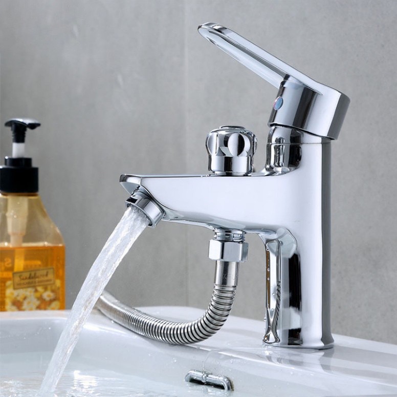 RV drawing faucet Iveco Chase full shun telescopic toilet basin dual-purpose shower nozzle