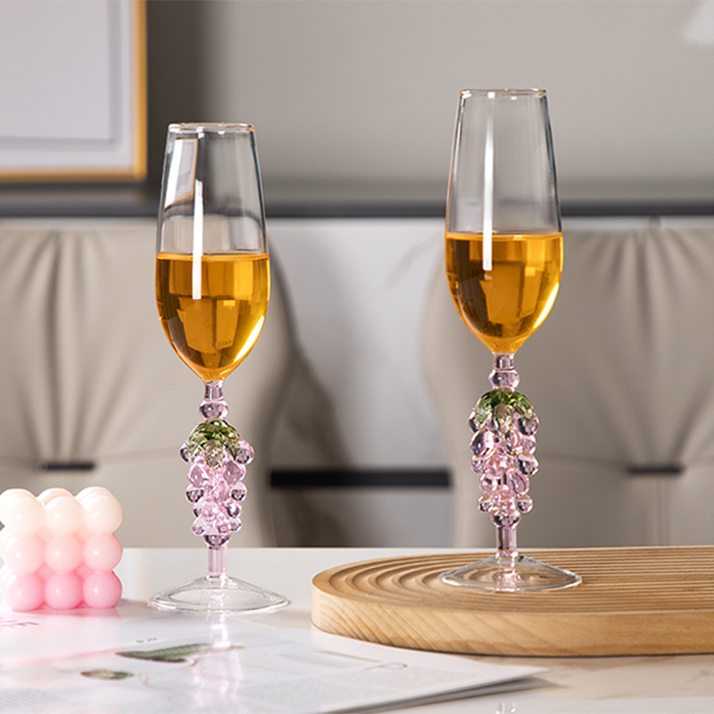 Copa de champán de gama alta Copa de vino Europea Copa de uva creativa Copa de vino romántica Fábrica al por mayor