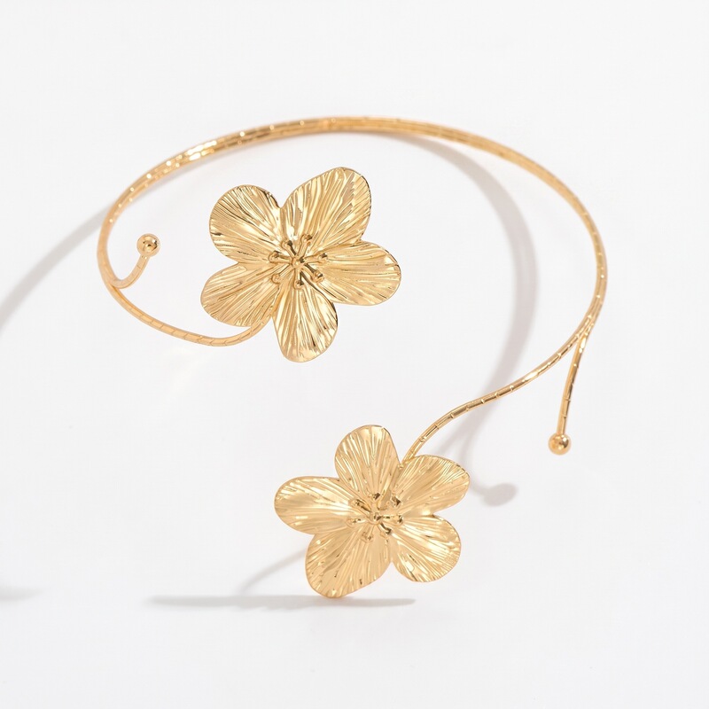 Cross-Border Adjustable Metal Bracelet with Double Flower Design, Holiday Party Arm Accessory Wholesale Cross-Border Adjustable Metal Bracelet with Double Flower Design, Holiday Party Arm Accessory Wholesale