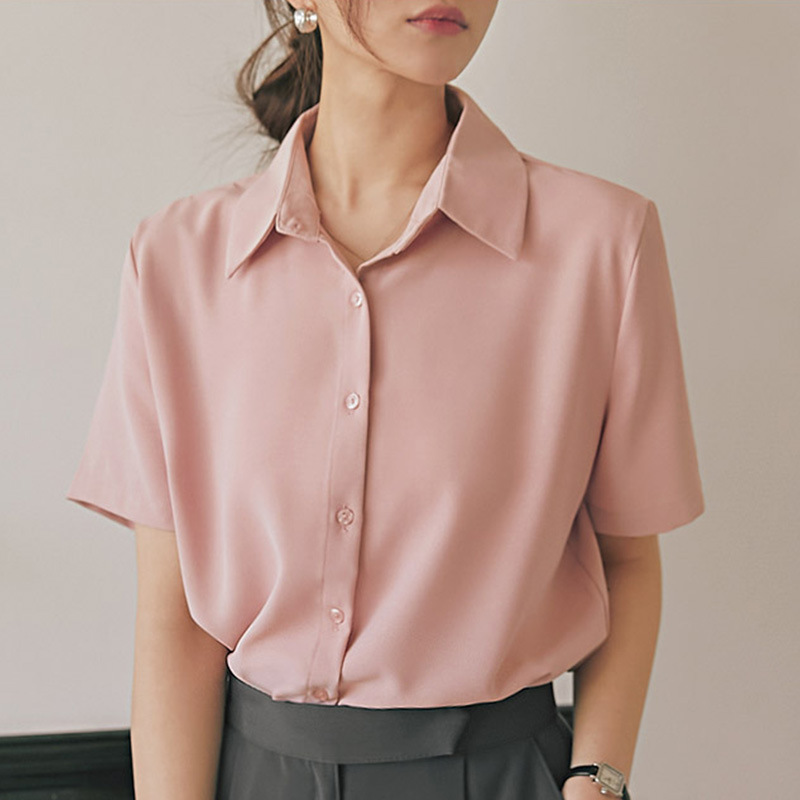 Summer Short-Sleeved Shirt with a Unique Design, Loose Fit, Japanese Style, Versatile, Drapey, Professional Look, Formal Top with Round Neck