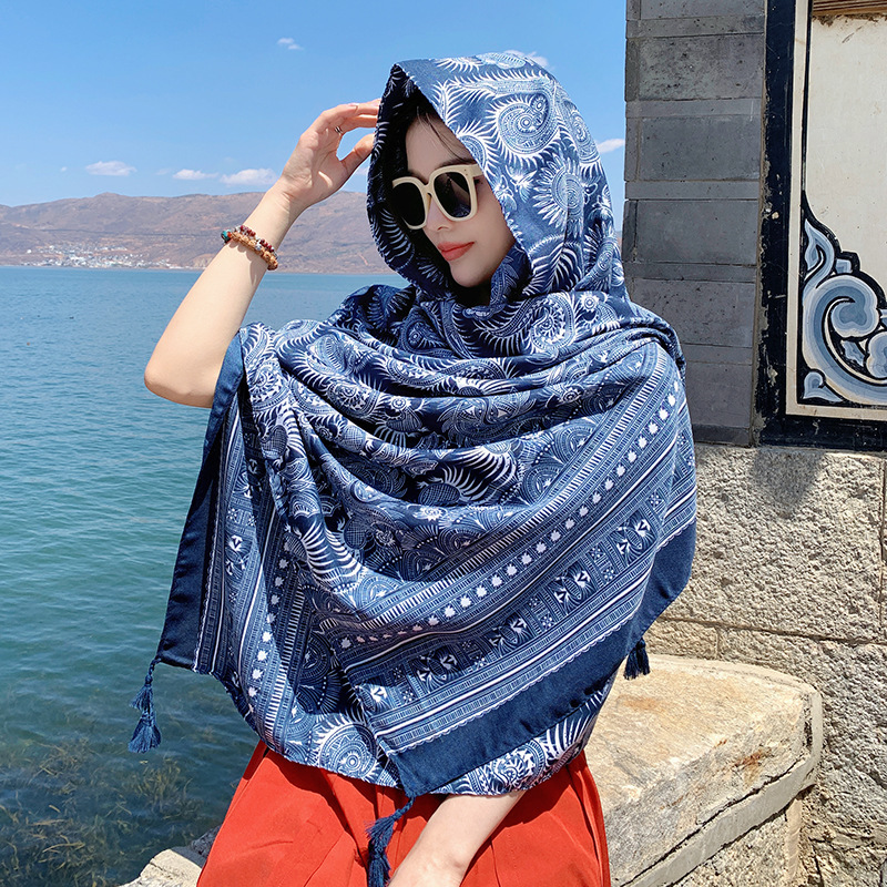 Spring and Summer outer scarf shawl ethnic style Yunnan Lijiang Sanya Travel seaside sunscreen beach towel cotton and linen scarf