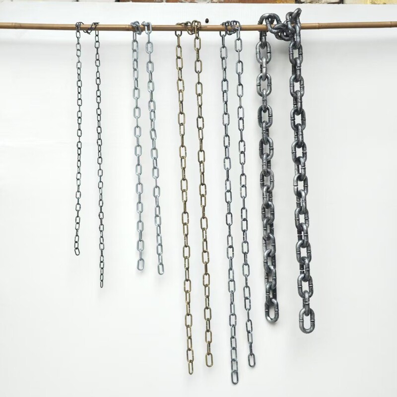 Amazon Cross-Border Decorative Props Plastic Imitation Iron Chain Decorative Chain Haunted House Carnival Ghost Costume Accessories Chain Amazon Cross-Border Decorative Props Plastic Imitation Iron Chain Decorative Chain Haunted House Carnival Ghost Costume Accessories Chain