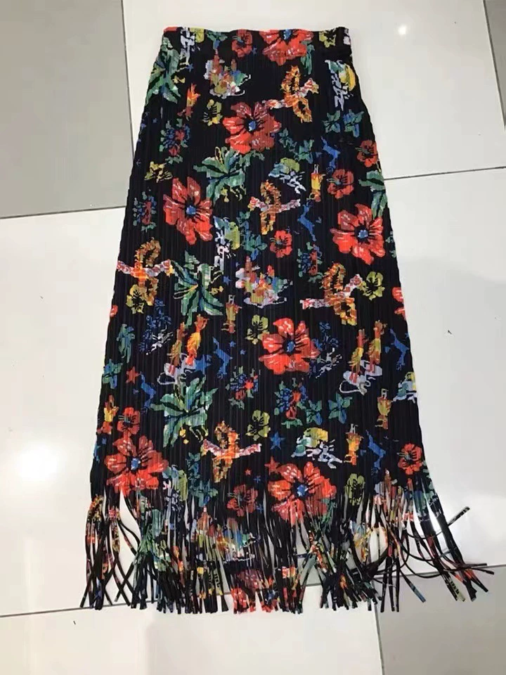 Sanzhai lifetime flower skirt spring and summer new products lazy graffiti printed
