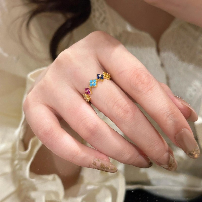 法式小众独特彩虹四叶花戒指项链耳钉套装多巴胺彩色四叶草饰品|undefined