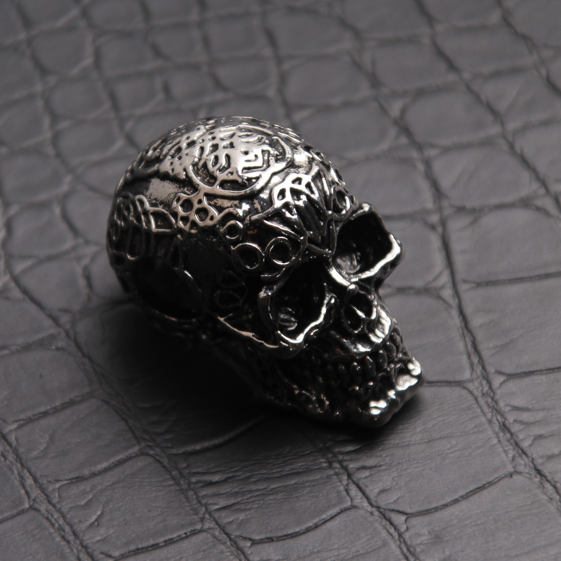 21413870388_717400696