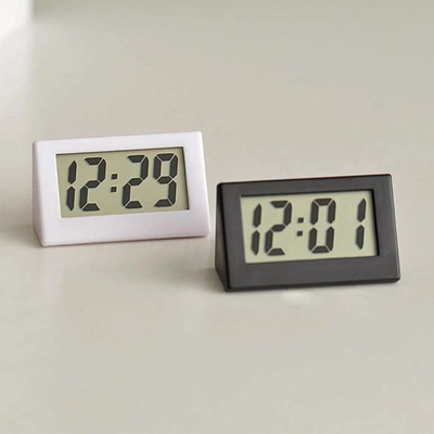 triangle Clock Mini study The public school Learning table Date time Electronic clock to work in an office Mute decorate desktop