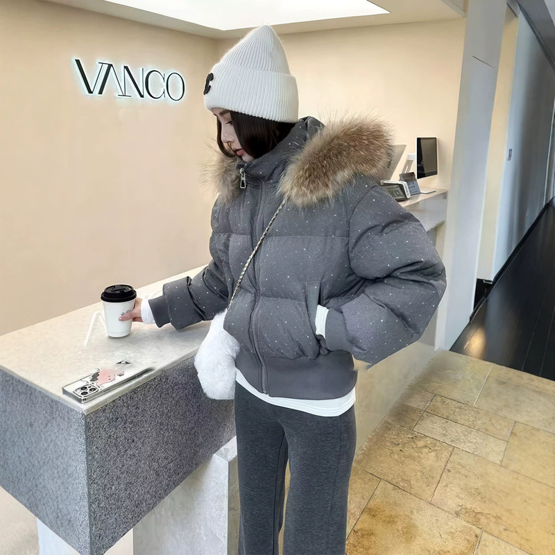 2026 popular style starry down cotton jacket for women, short, waist-cinching, slimming, winter hooded coat with large fur collar, trendy