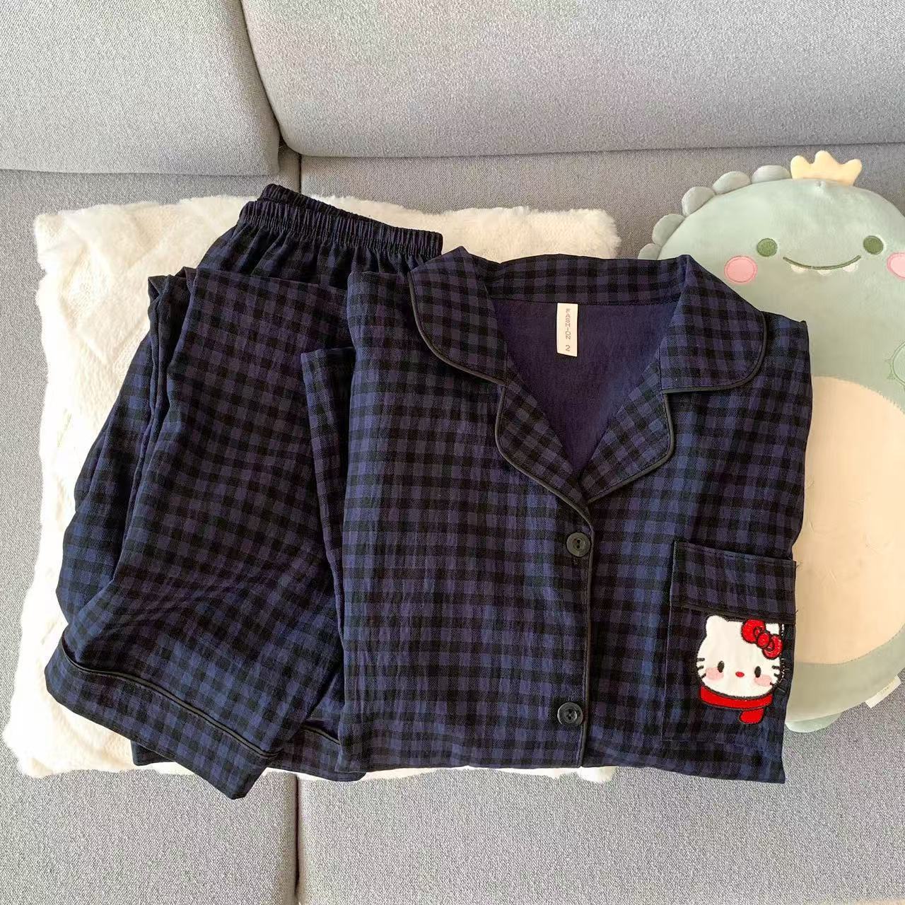 KT gato pijama de dibujos animados de primavera y verano nubes de algodón pantalones de manga larga dos piezas estudiantes textura encantadora ropa doméstica de niña