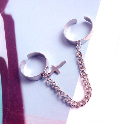 Korean ins Internet celebrity disco chain cross combination ring female punk hip-hop one-piece ring male fashion